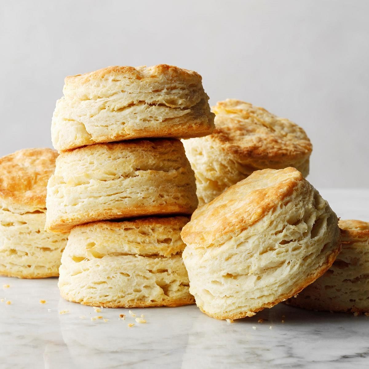 Homemade Buttermilk Biscuits Exps Bk22 14975 Dr 12 02 3b Toh