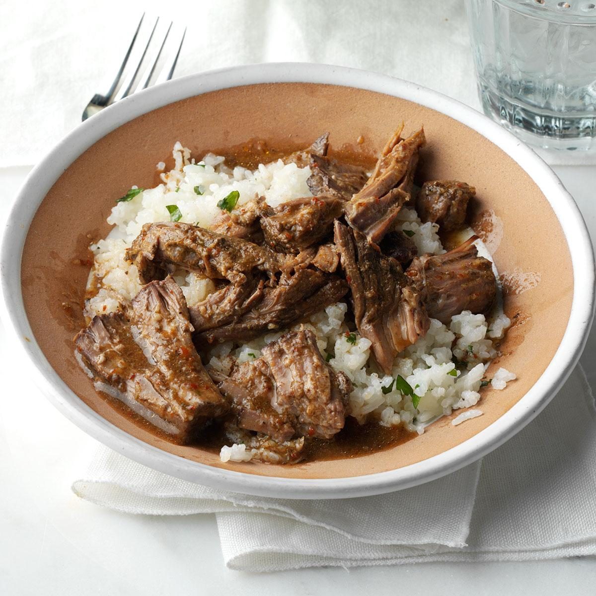 Copycat Chipotle Barbacoa over white rice