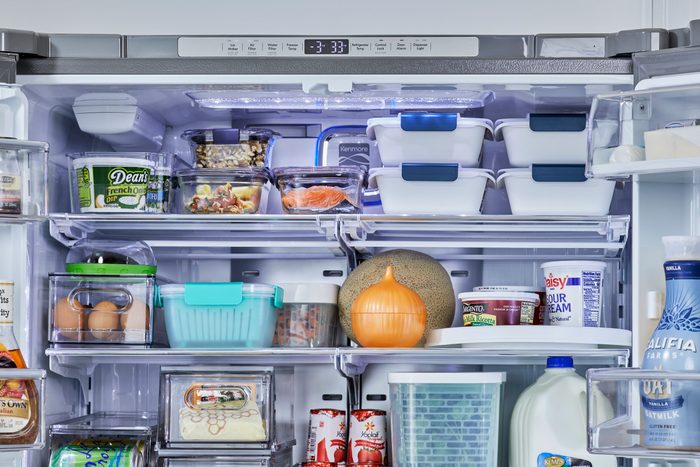 Organized Refridgerator main shelves