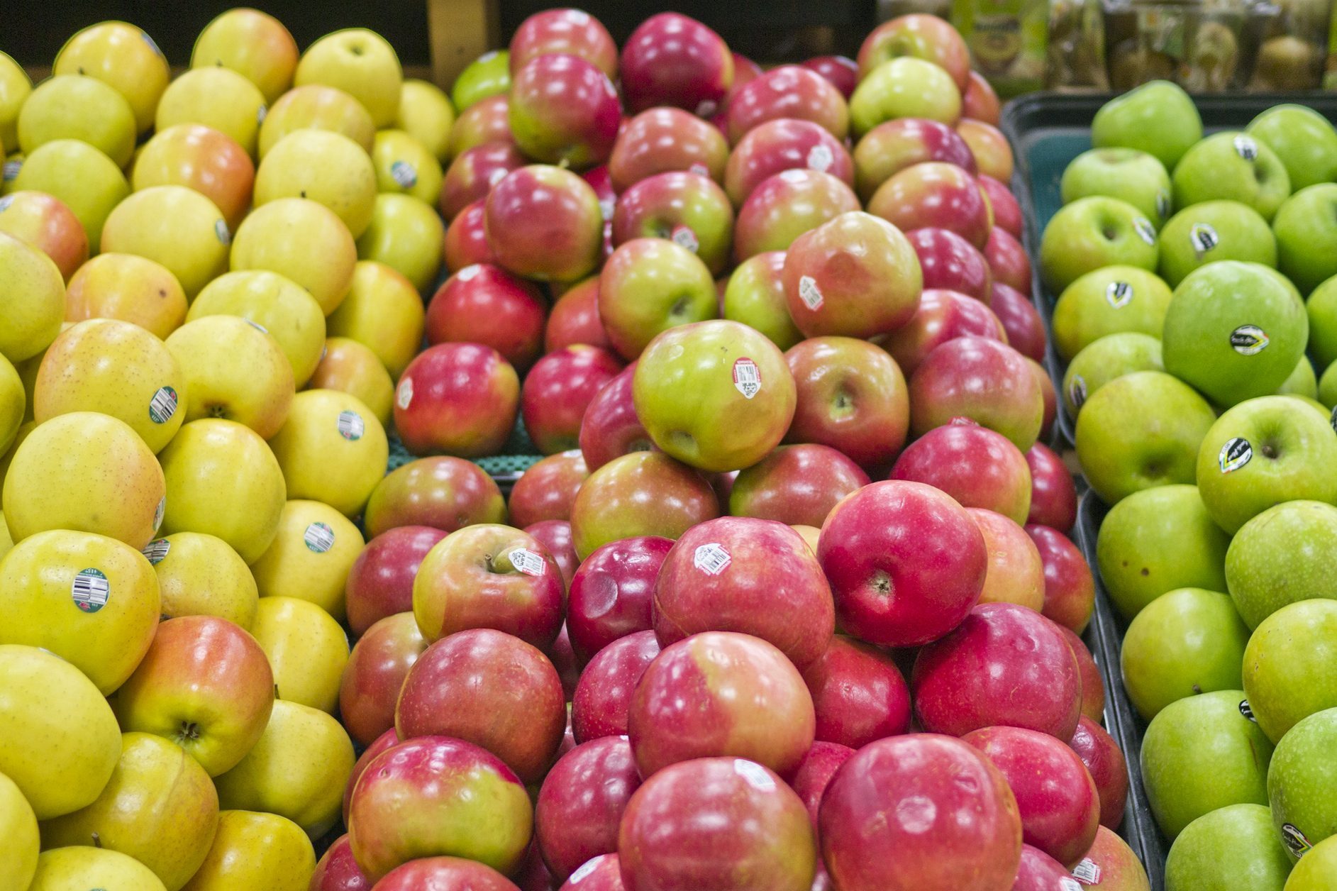 Colourful Apples in a grocery store