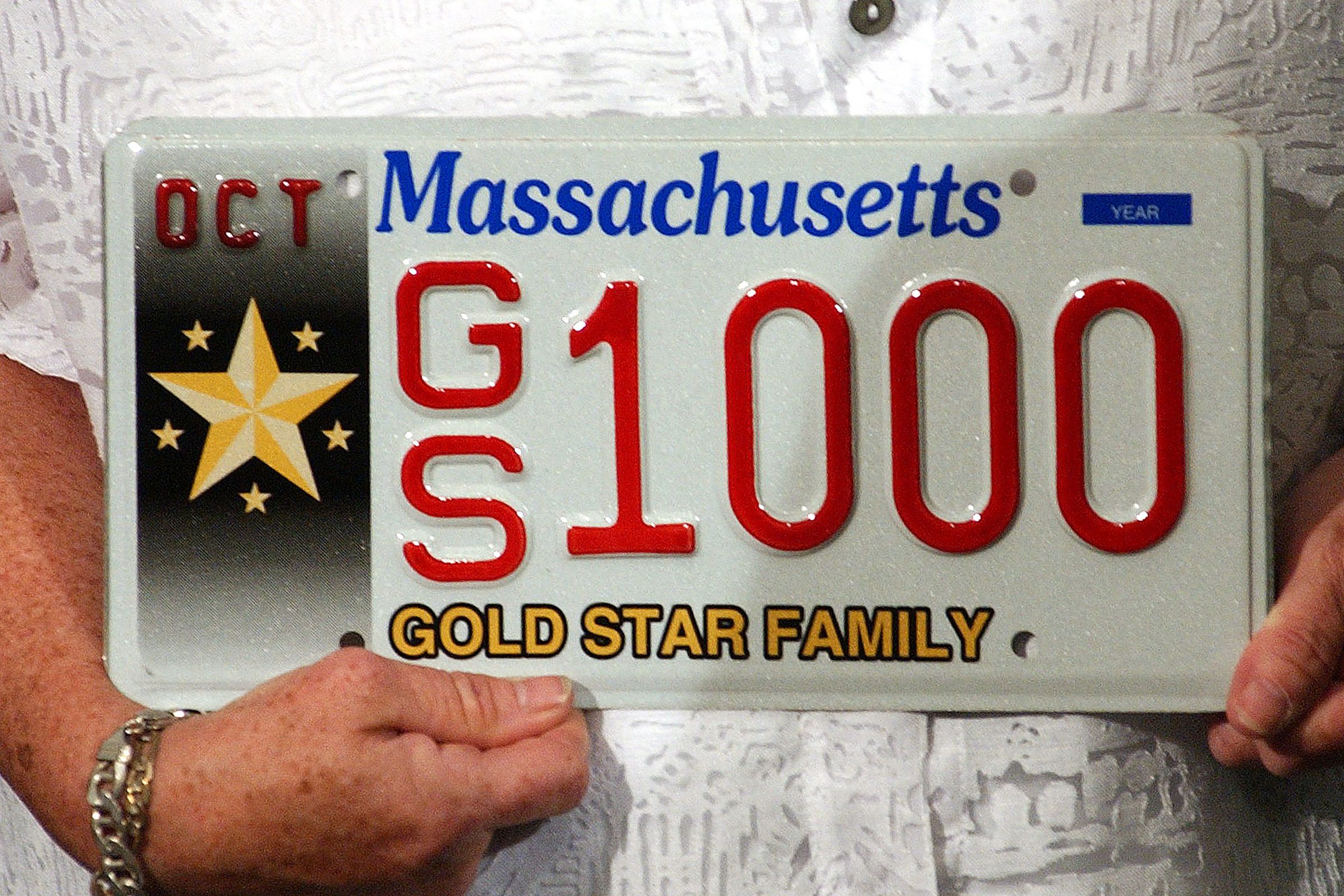 If You See a License Plate with a Gold Star, This Is What It Means