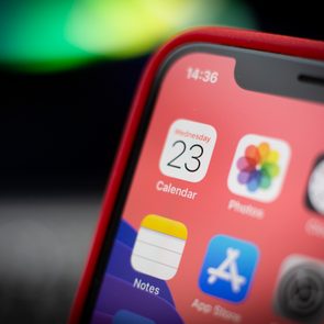 Calendar and Notes Applications seen on an iPhone Screen