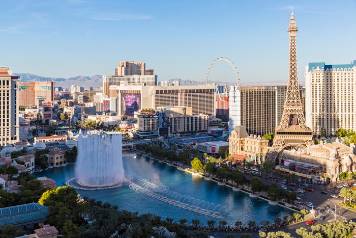 USA, Nevada, Las Vegas, Strip, fountain of hotel Bellagio and Eiffel Tower
