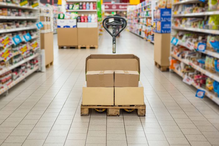 Pallet truck with carton boxes