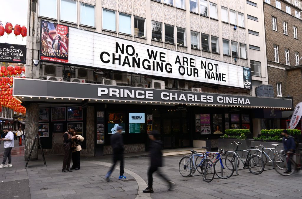 Preparations Are Made On The Eve Of The Coronation