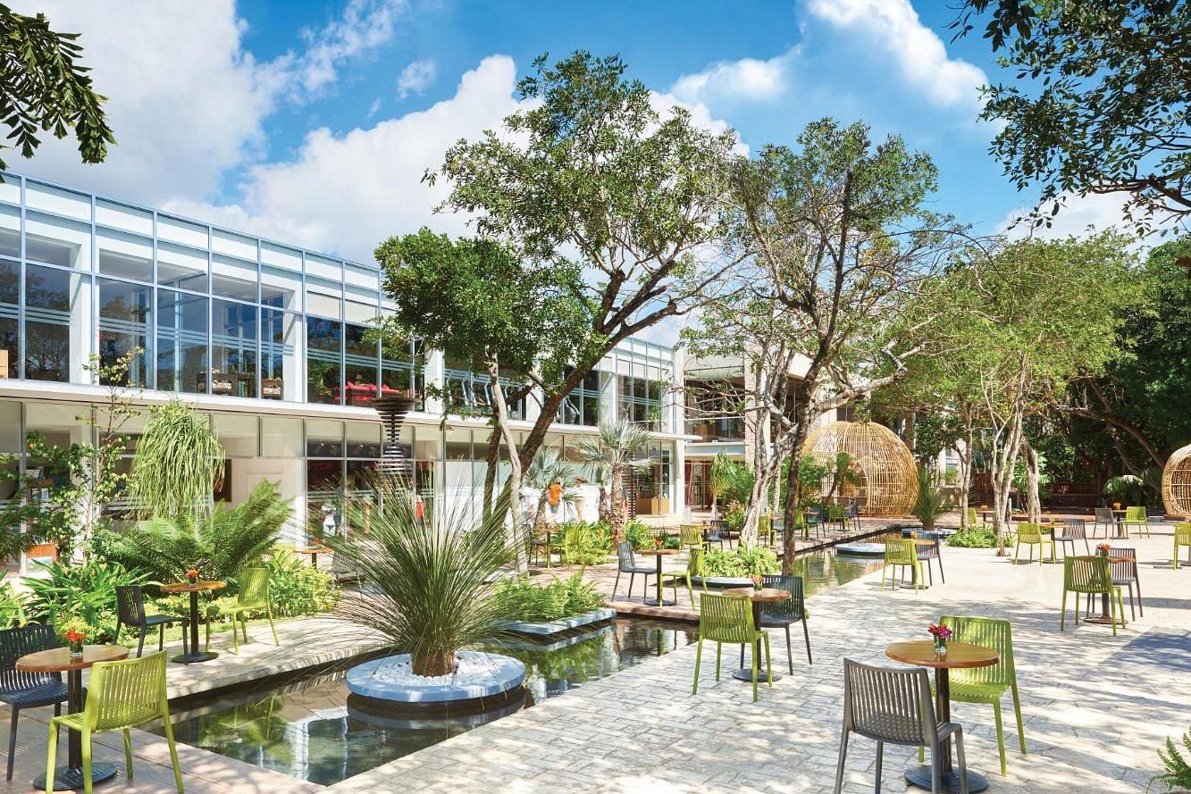 The Fives Beach Hotel & Residences, Mexico