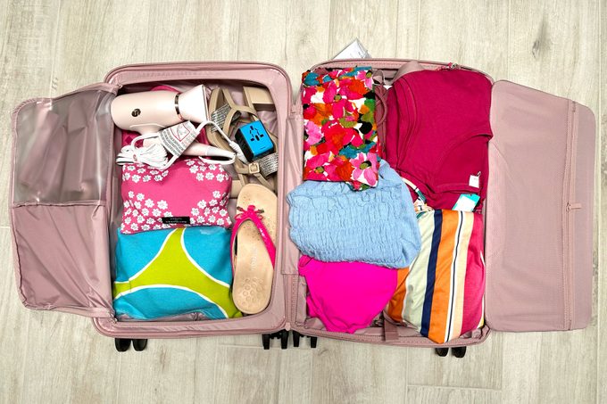 Beis Carry On Roller