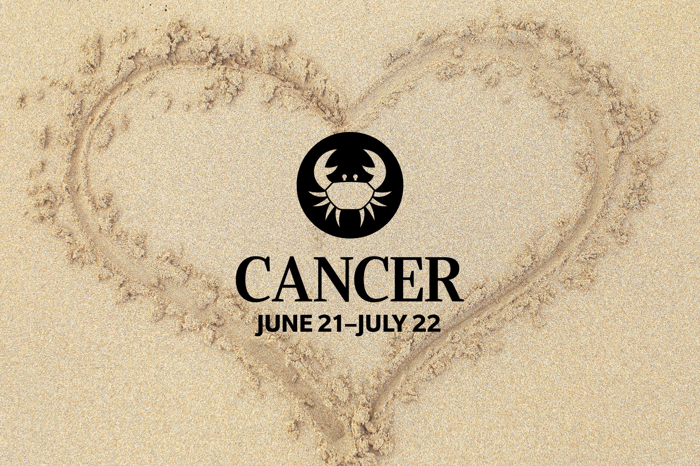 Your Summer Romance Forecast According To Your Zodiac Sign Cancer Gettyimages 1095536850