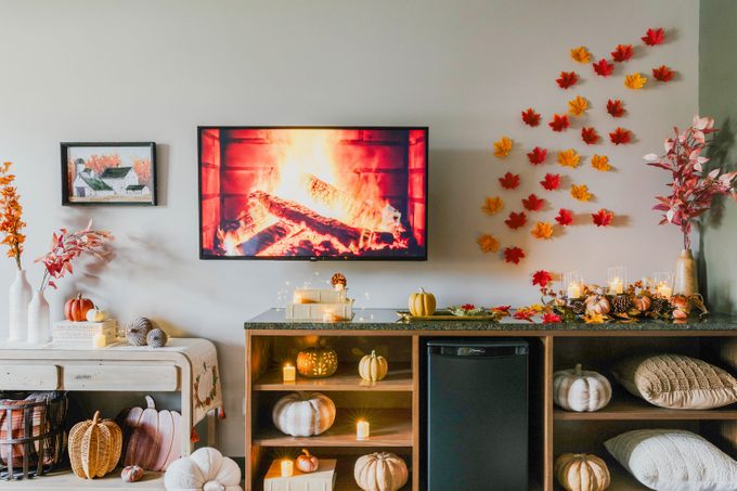 20230810 Great Wolf Lodge Steffy Pumpkin Spice Suite 50 Edit Courtesy Great Wolf Lodge