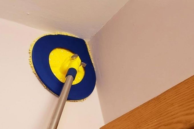 Chomp Wall Mop