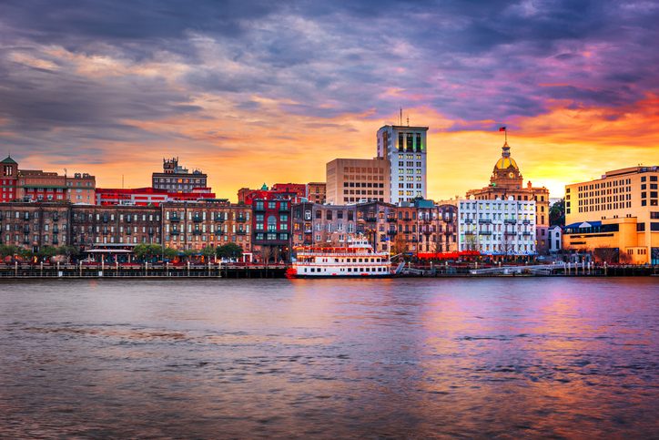 Savannah, Georgia, USA skyline on the Savannah River at dusk