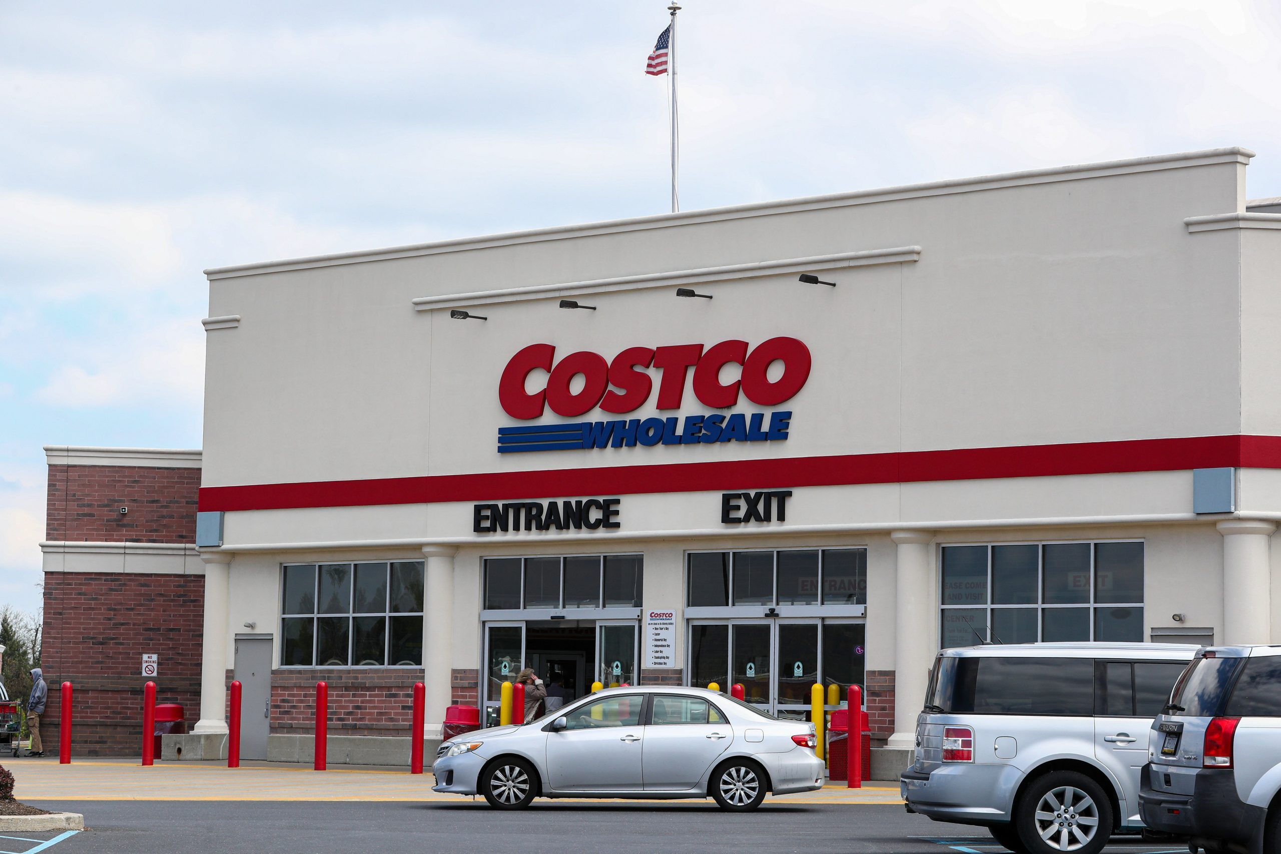 You Can Make a Costco Return Without a Receipt—Here’s How