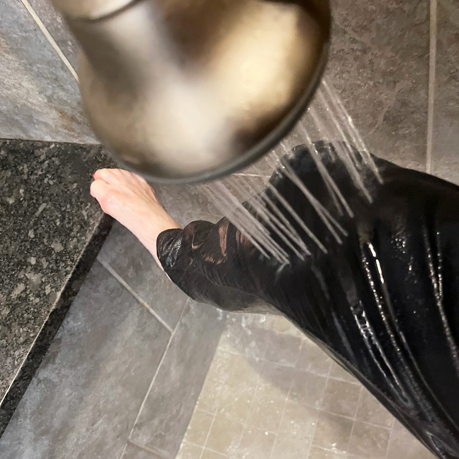 Levi’s CEO Says to Wash Jeans in the Shower—Here’s What Happened When I Tried It