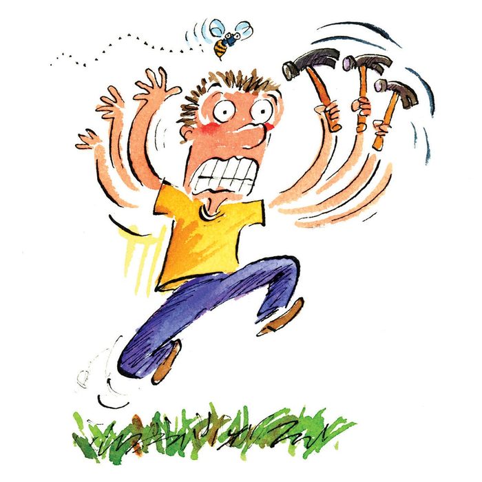 Hilarious Diy Disasters You'll Be Glad Didn't Happen To You Bee Careful With That Hammer