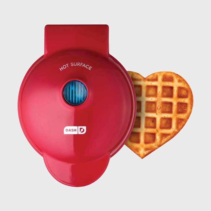 Dash Heart Mini Waffle Maker