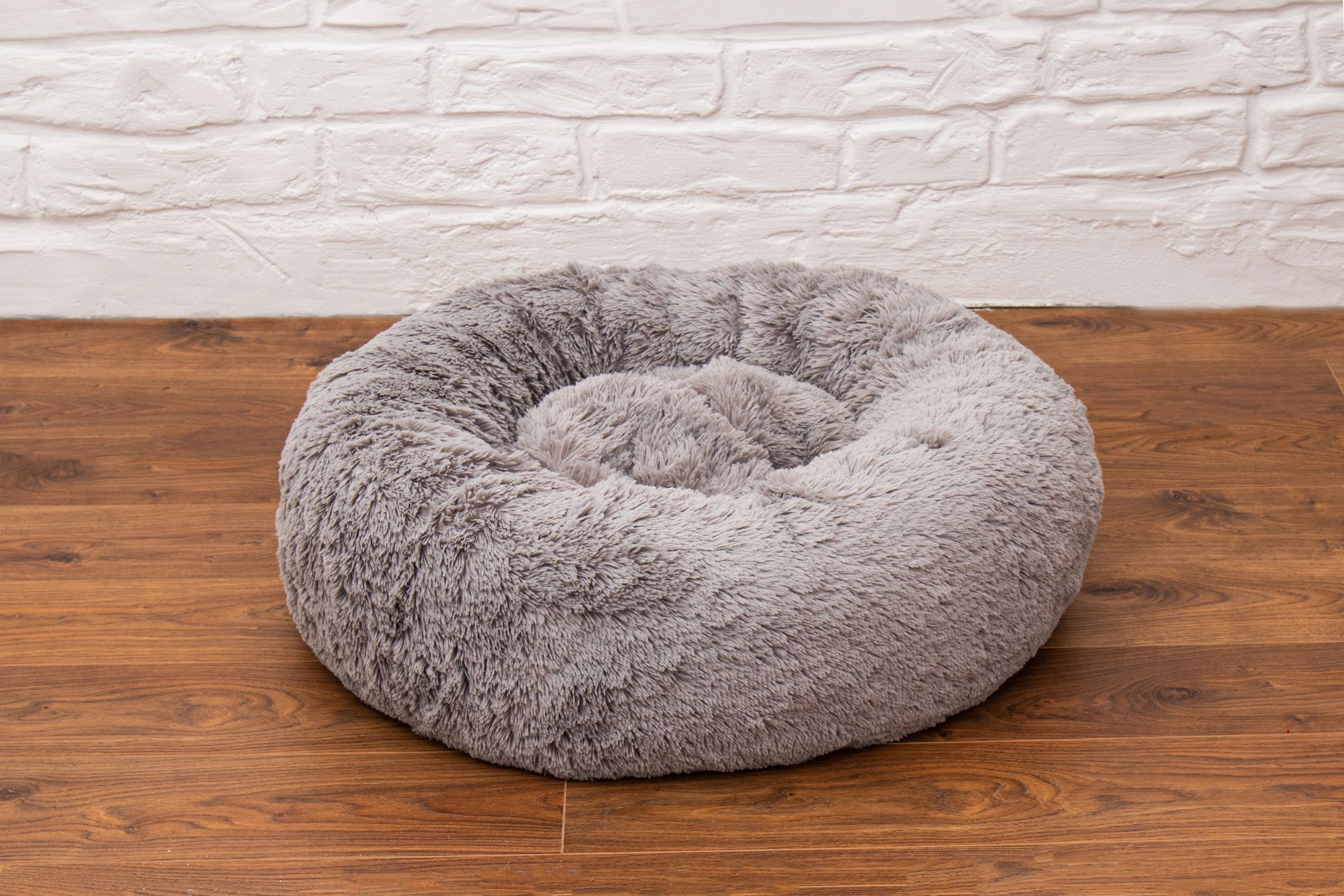 Gettyimages 1979924245 Clean Dog Bed Jvedit