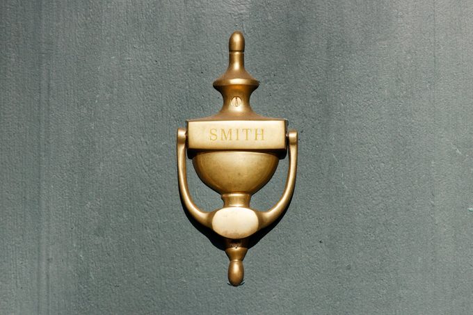door knocker with "smith" engraved onto it