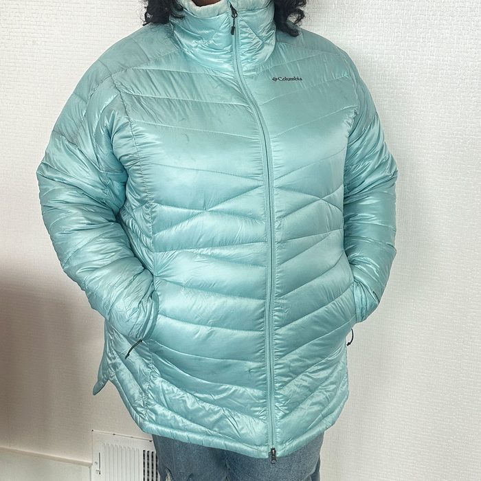 Toha24 Columbia Women's Joy Peak Mid Jacket Courtesy Keyaira Boone 01 Yvedit