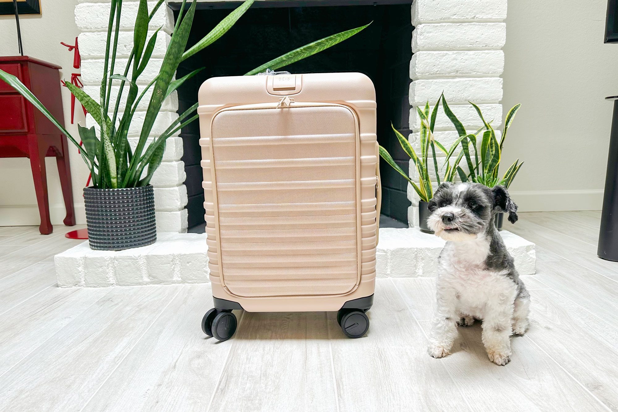 Béis Front Pocket Carry On