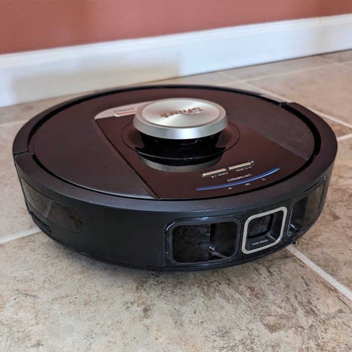 Rda23 Shark Robot Vacuum Lauren Allain 04 Ssedit
