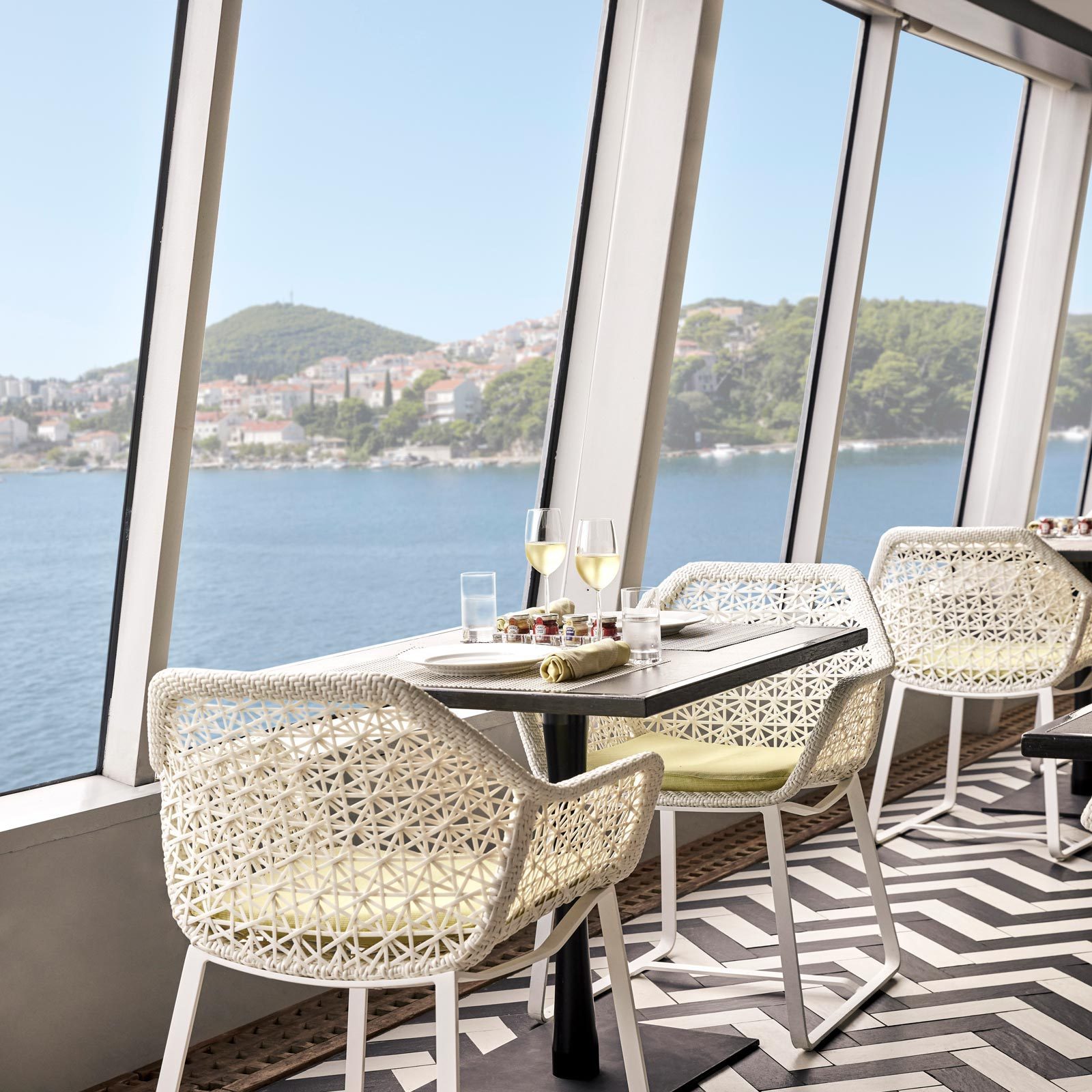 Crystal Symphony Trident cruise dining