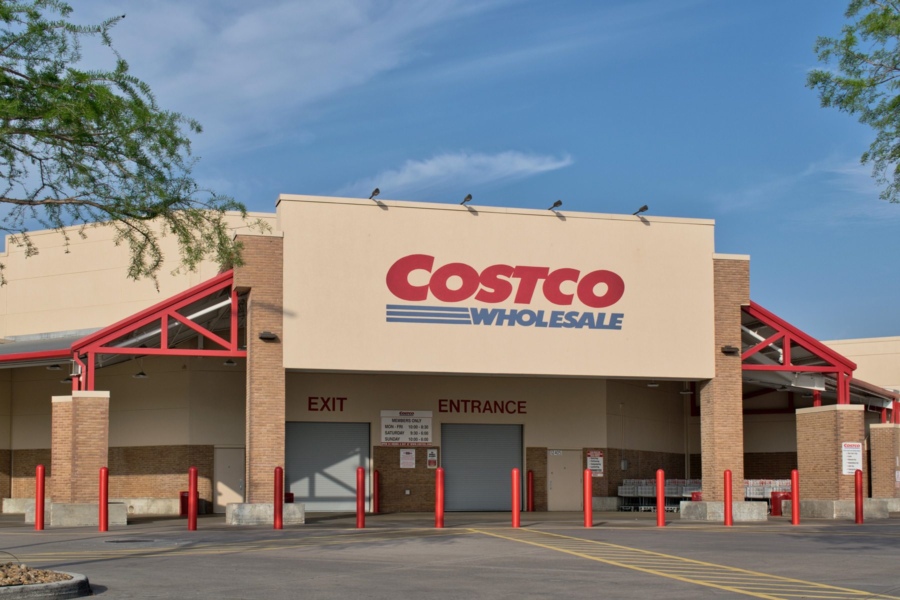 Costco Storefront