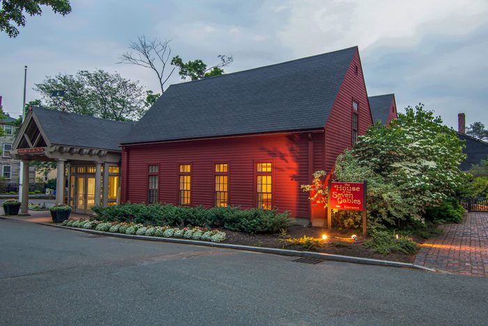 13 Spooktacular Things To Do In Salem, Massachusetts For Halloween