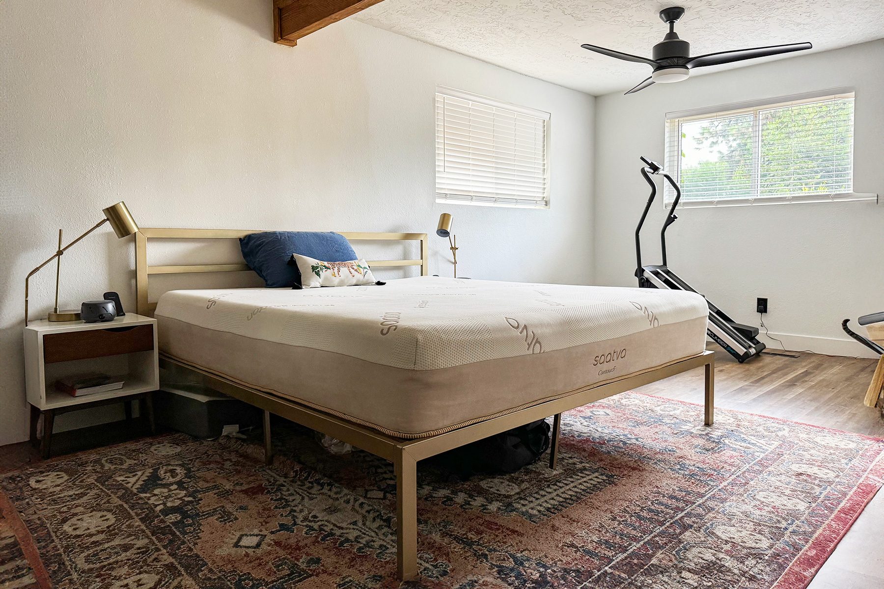 Saatva Contour5 Review: This Memory Foam Mattress Provides the Responsiveness I Need