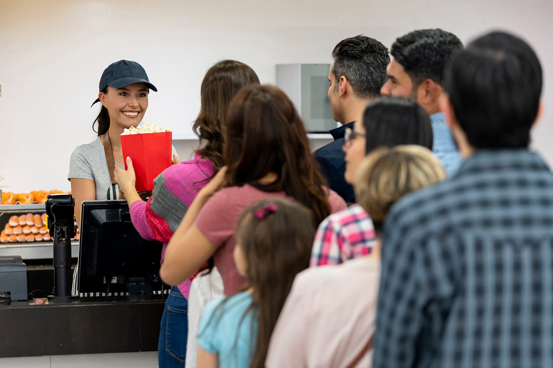 11 Movie Theater Etiquette Rules Everyone Should Follow Gettyimages 1150346601