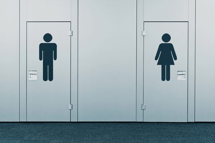 11 Movie Theater Etiquette Rules Everyone Should Follow Gettyimages 499980389