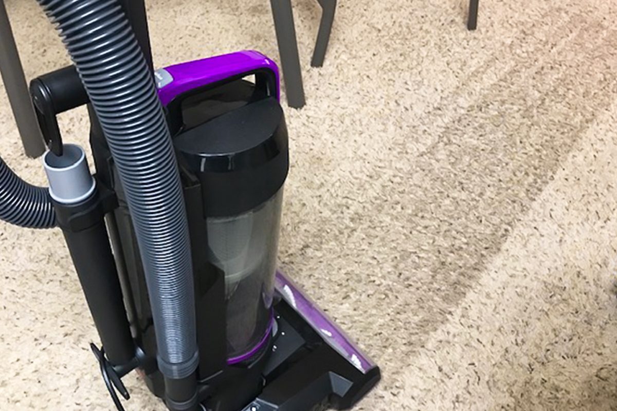 Bissel Powerforce Helix rug test