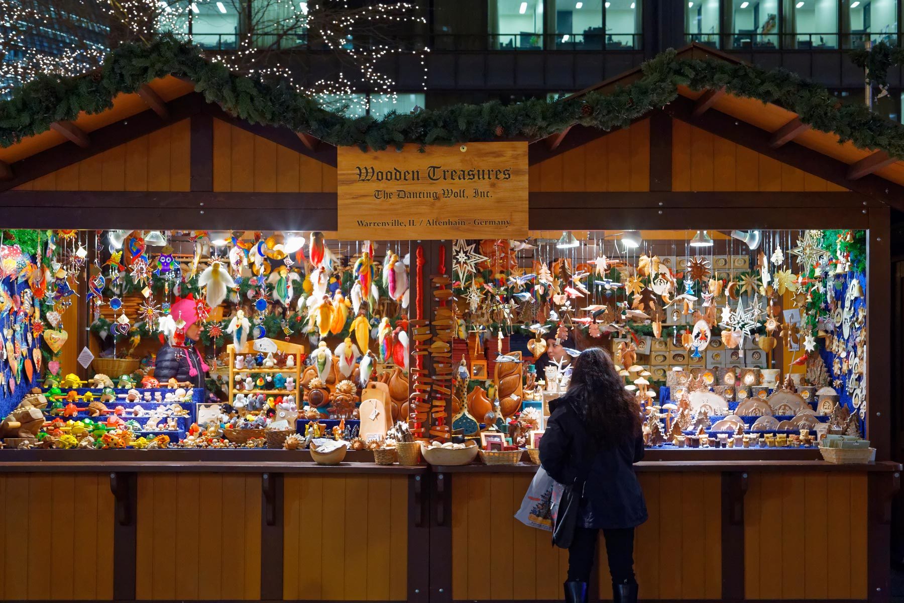 12 Best Christmas Markets In The U.s. Brimming With Holiday Cheer