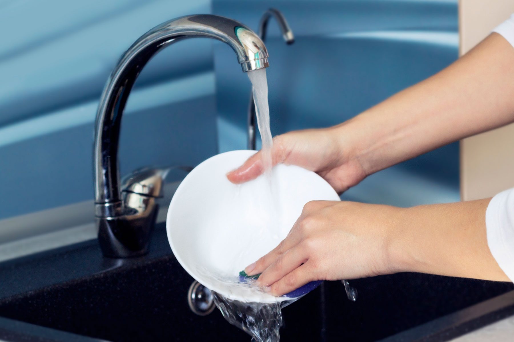 Here’s Why You Shouldn’t Wash Dishes by Hand