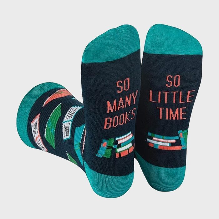 Lavley So Many Books So Little Time Socks Ecomm Via Amazon.com 