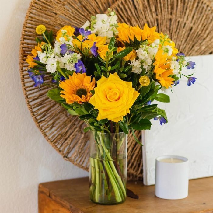 Monthly Flower Subscription Ecomm Via Bloomsybox.com 