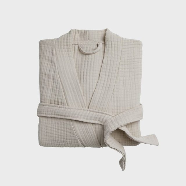 Parachute Cloud Cotton Robe Via Parachutehome.com 