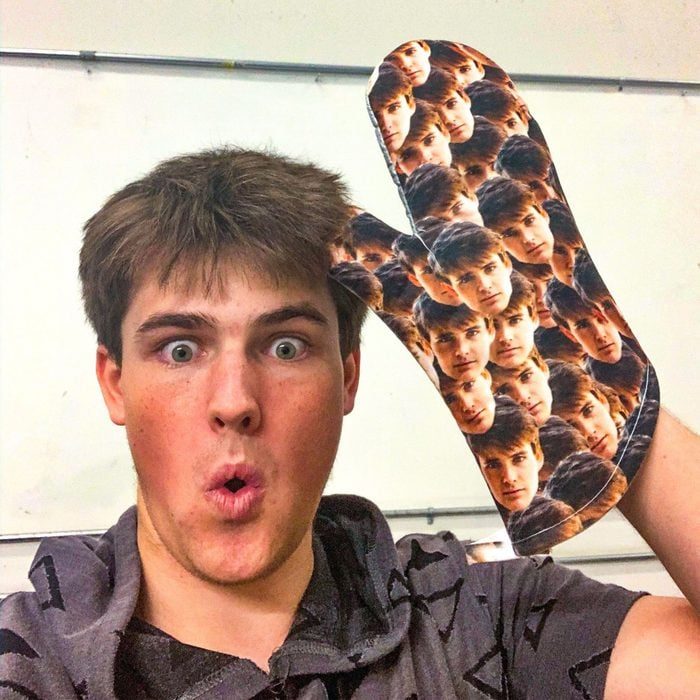Petpartyco Custom Face Oven Mitt Via Etsy.com 