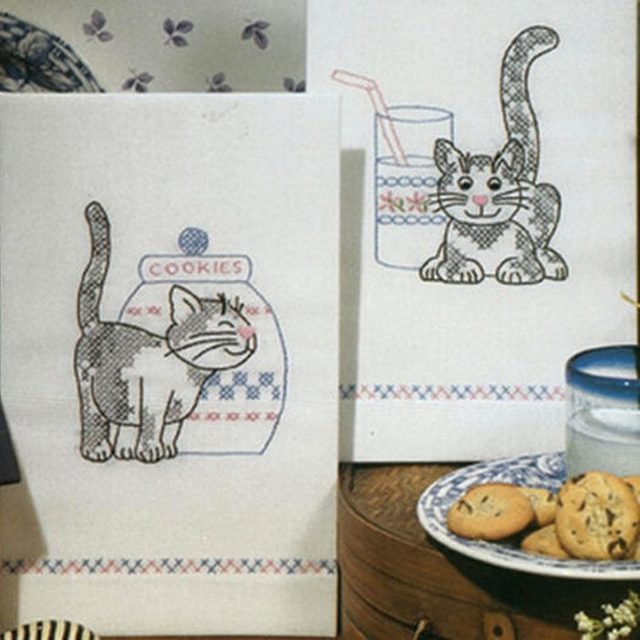 Tobin Kitten Stamped Kitchen Towels 