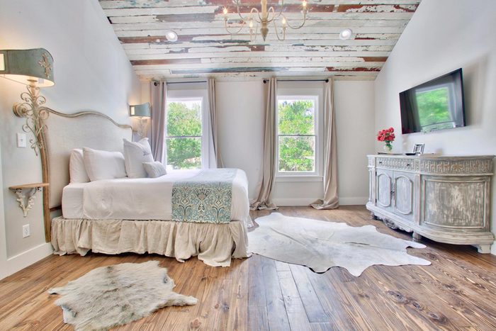 The Roost Ocean Springs Via Tripadvisor.com